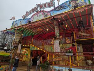 Mehr über den Artikel erfahren Action House – Schmelter