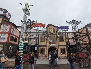 Mehr über den Artikel erfahren Geisterfabrik – Rasch